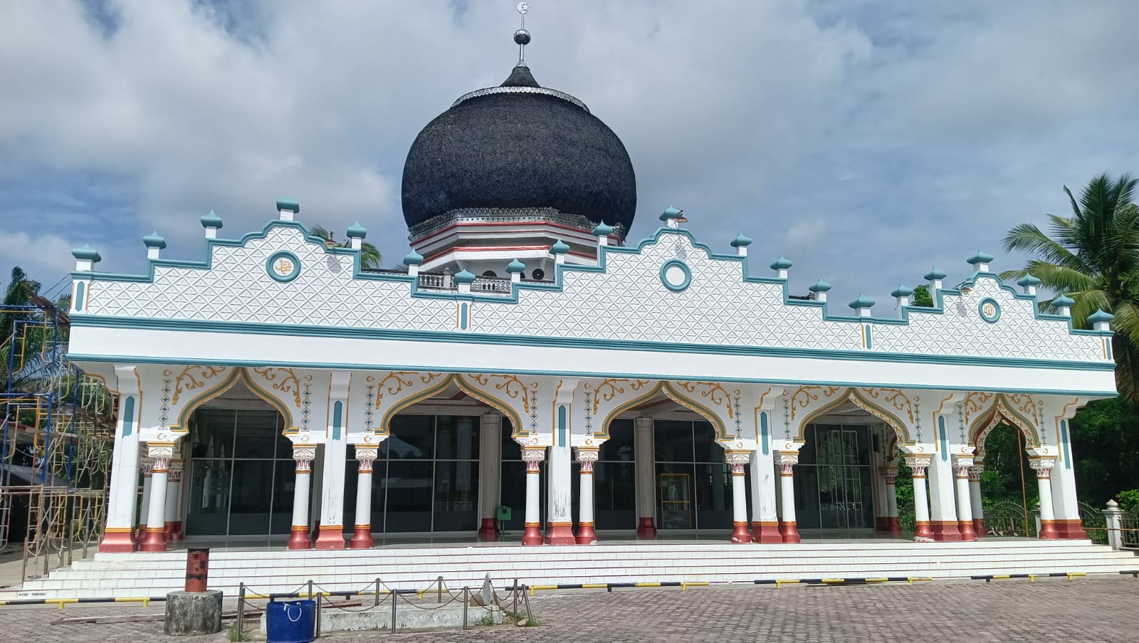 BAITUS SHALIHIN