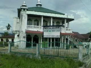 BUDI LUHUR