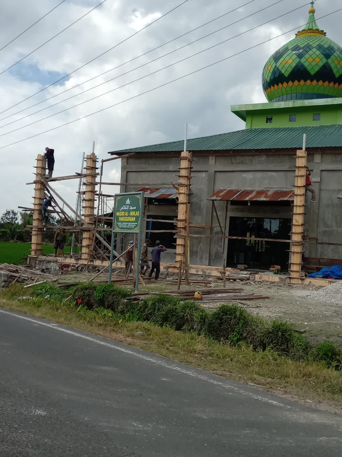 AL-IKHLAS PANGGURUAN