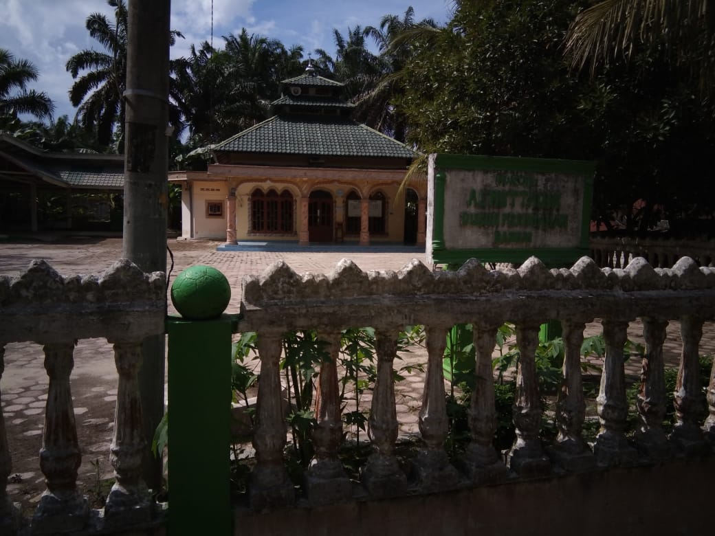 MASJID AL-MUTTAQIN