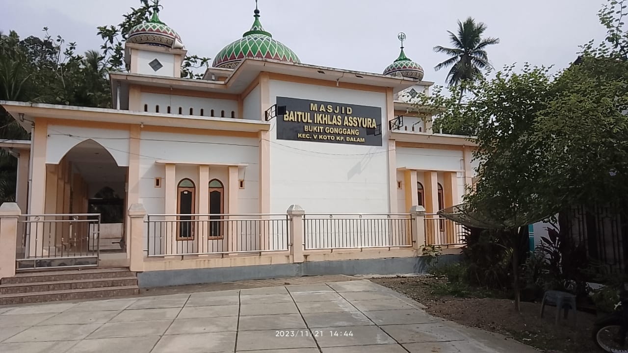 BAITUL IKHLAS ASSYURA