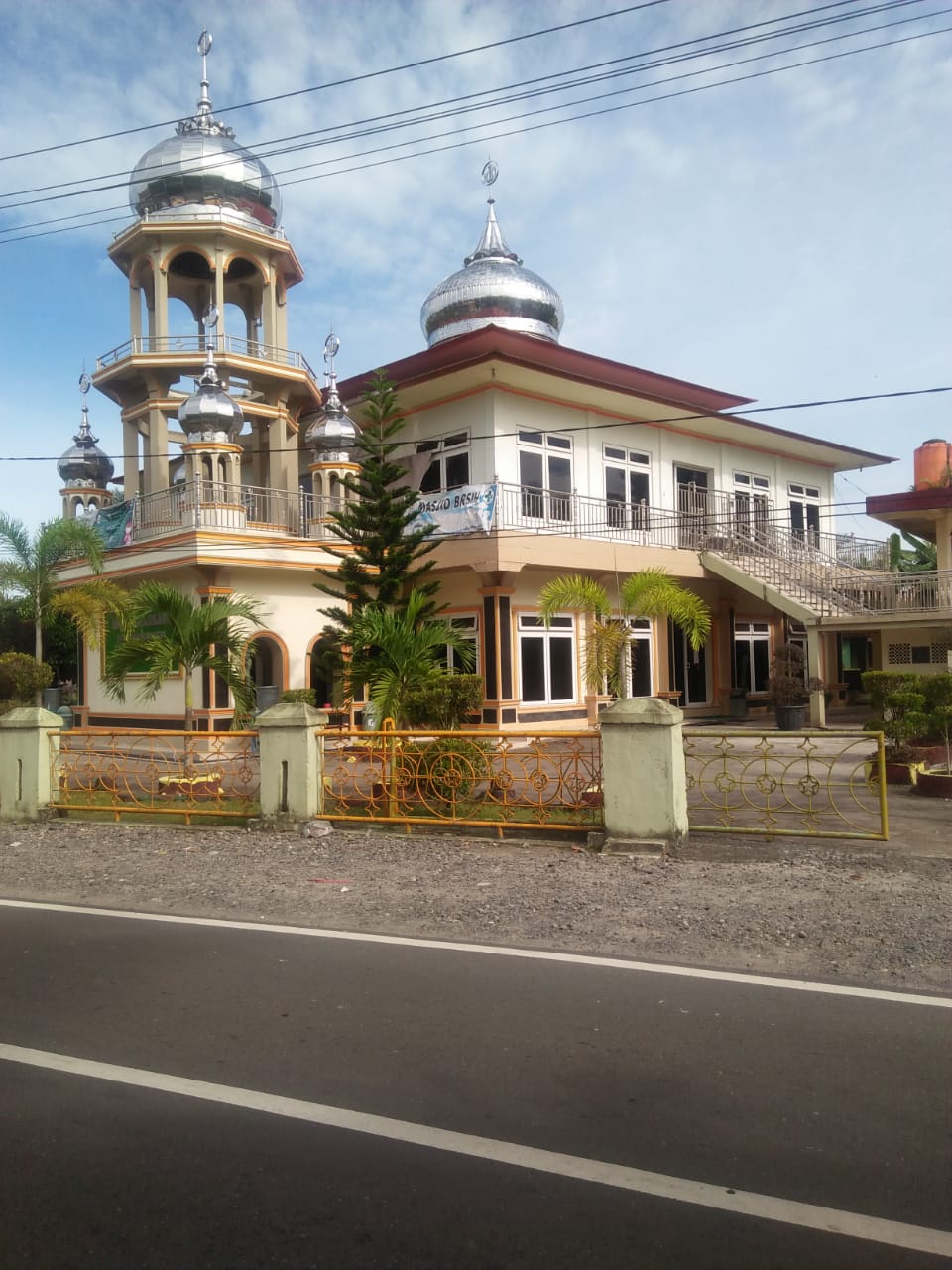 RAYA SIKABU