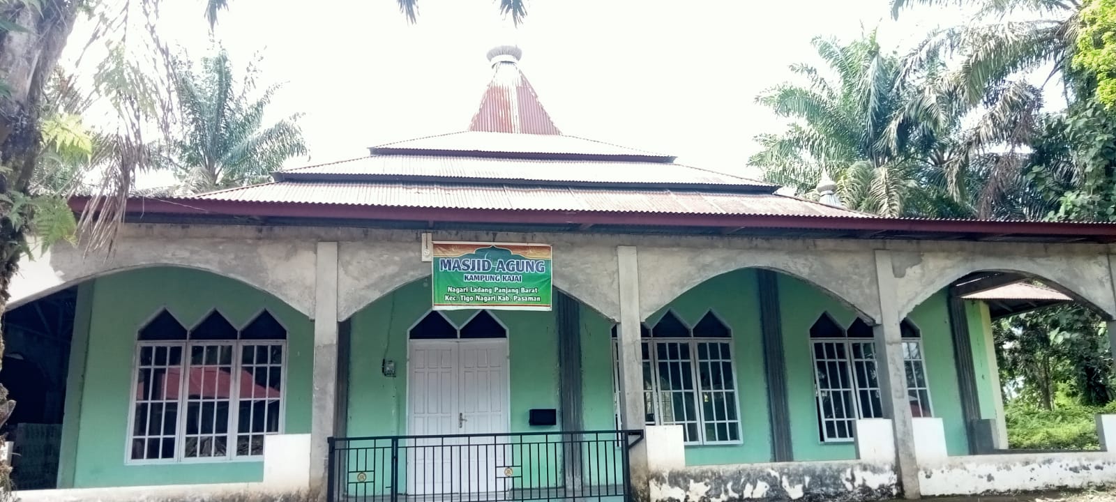 MASJID AGUNG