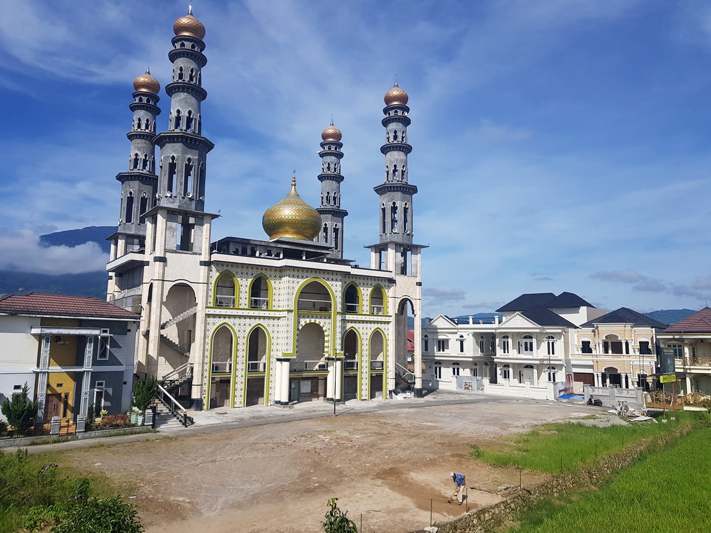 TANGAH JUA