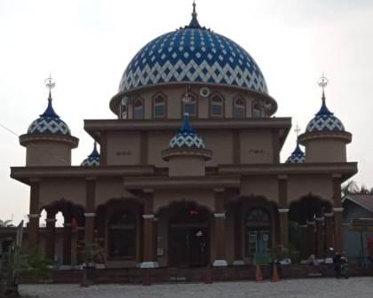 AL-MUKHLISIN