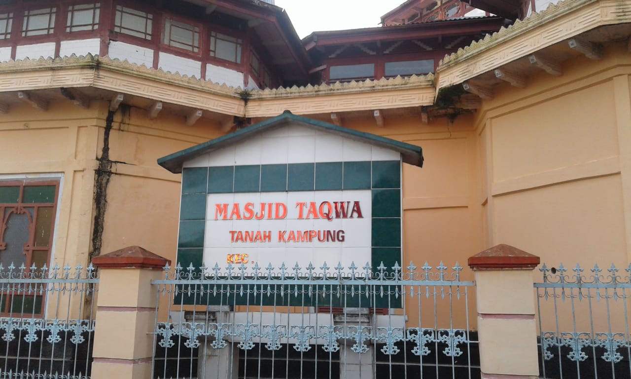 TAQWA TANAH KAMPUNG