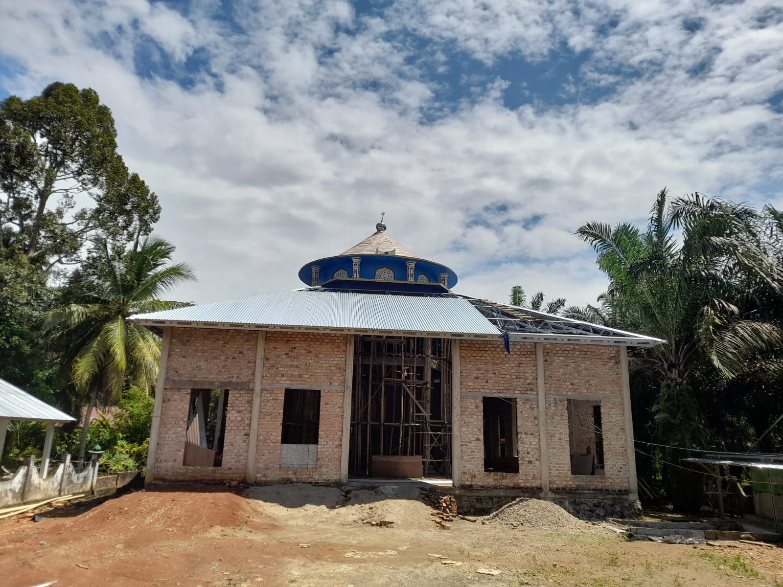 AL-MUHAJIRIN