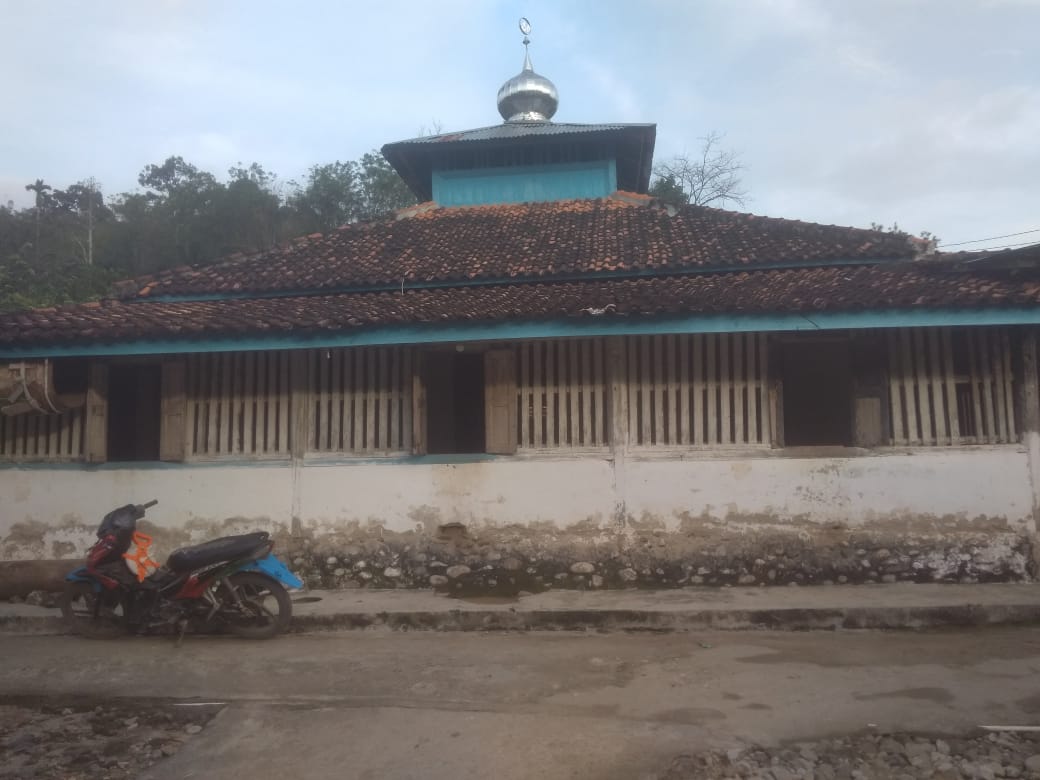 MASJID AL MUTTAQIN