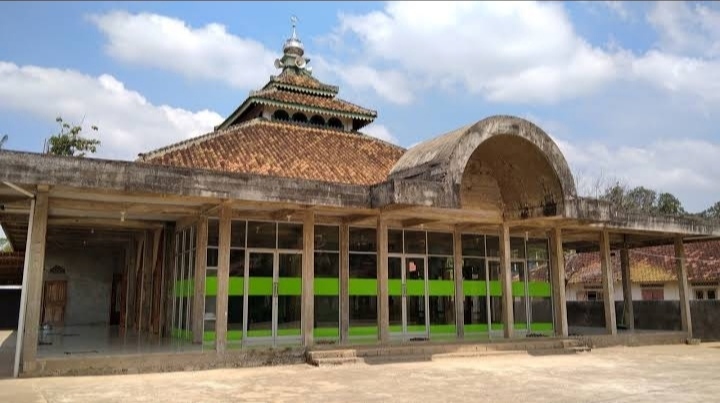 Agung Al-Muttaqin