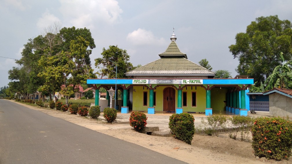 AL-AKMAL
