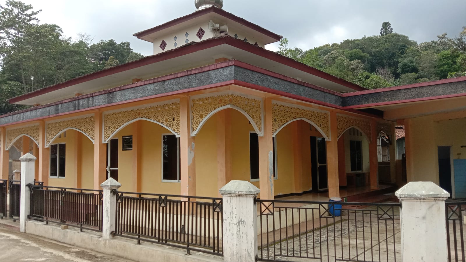 AL-BAHRI