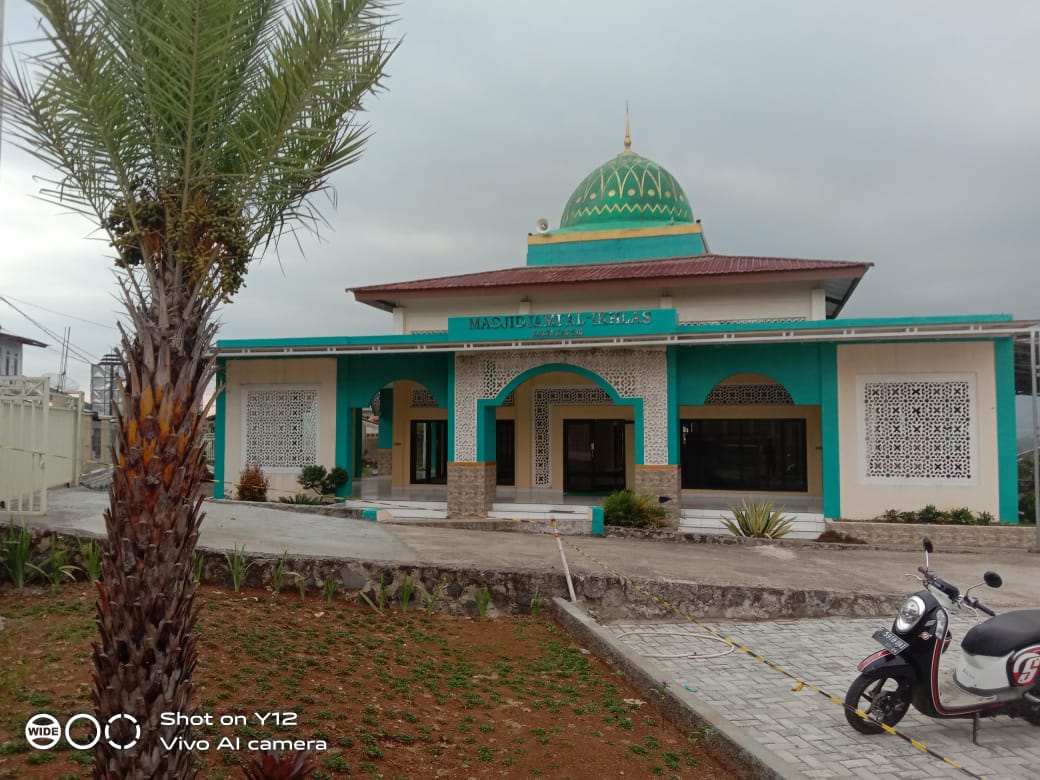 AL-IKHLAS