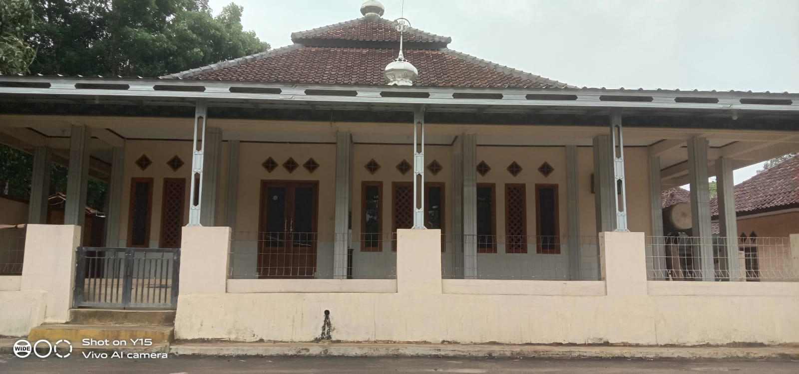 AL-MUNAWAR