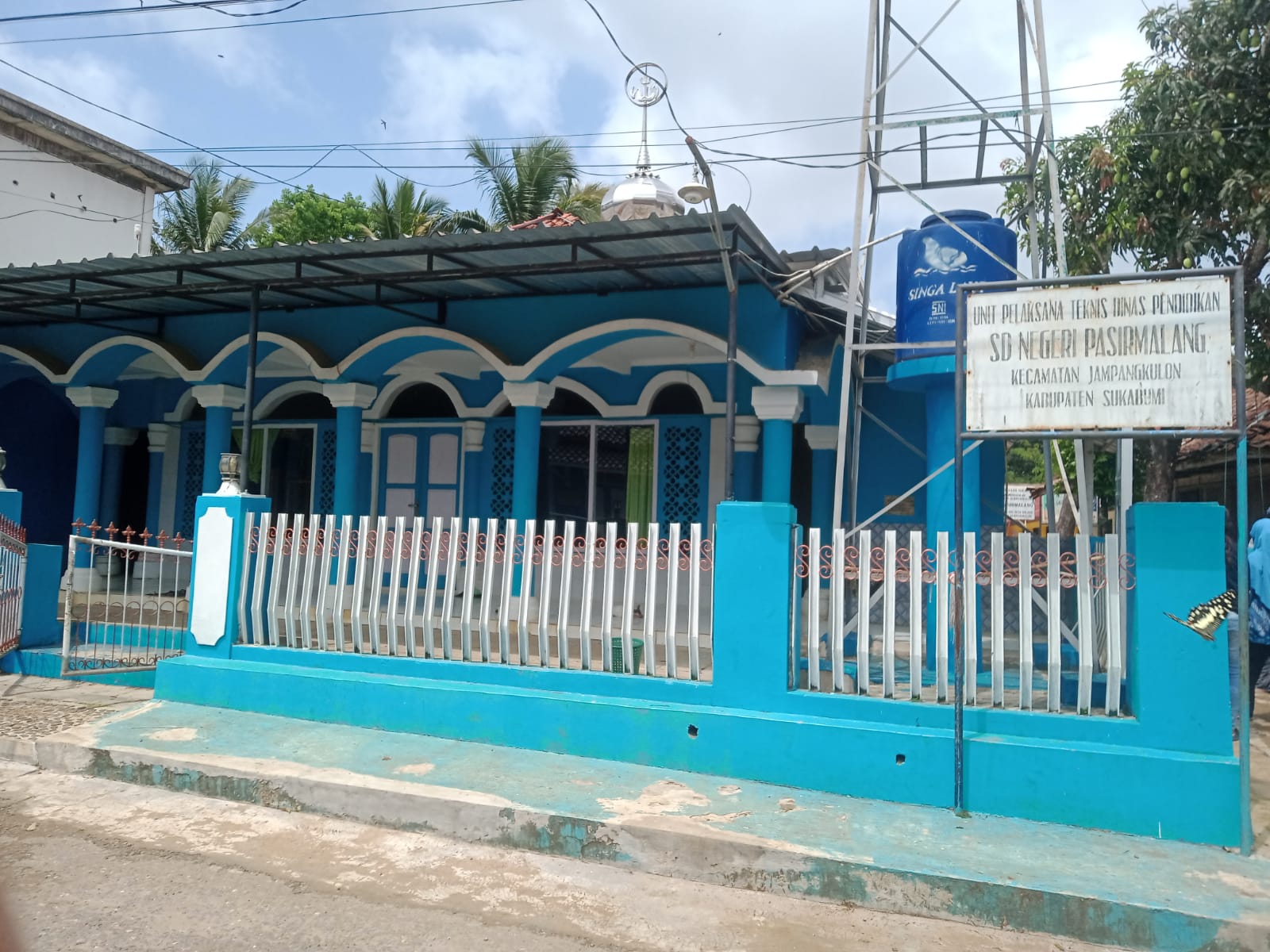 AL-IKHLAS