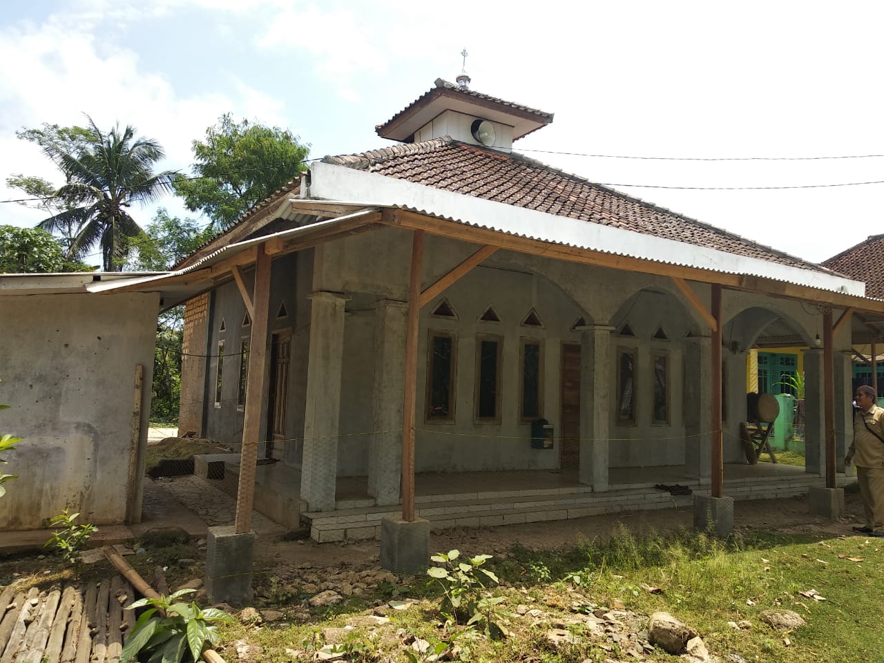 AL-JAMAAH