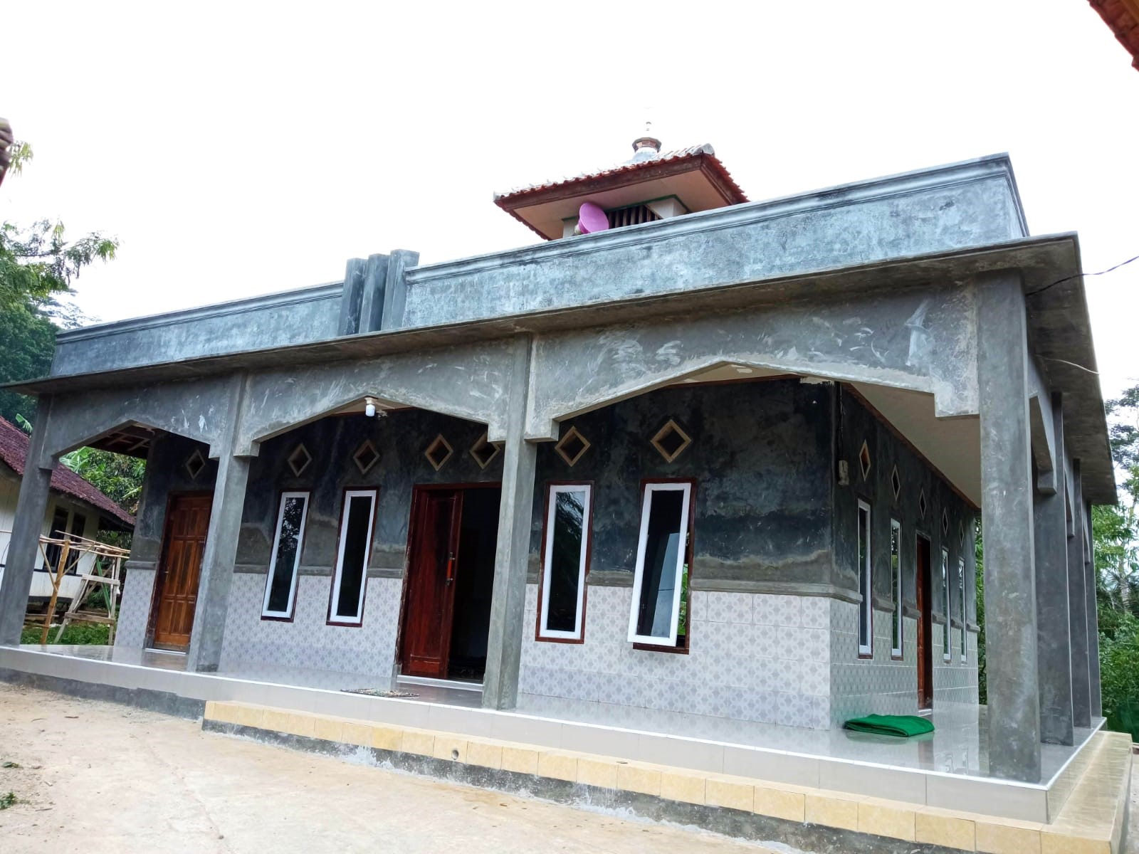 AL-IKLAS