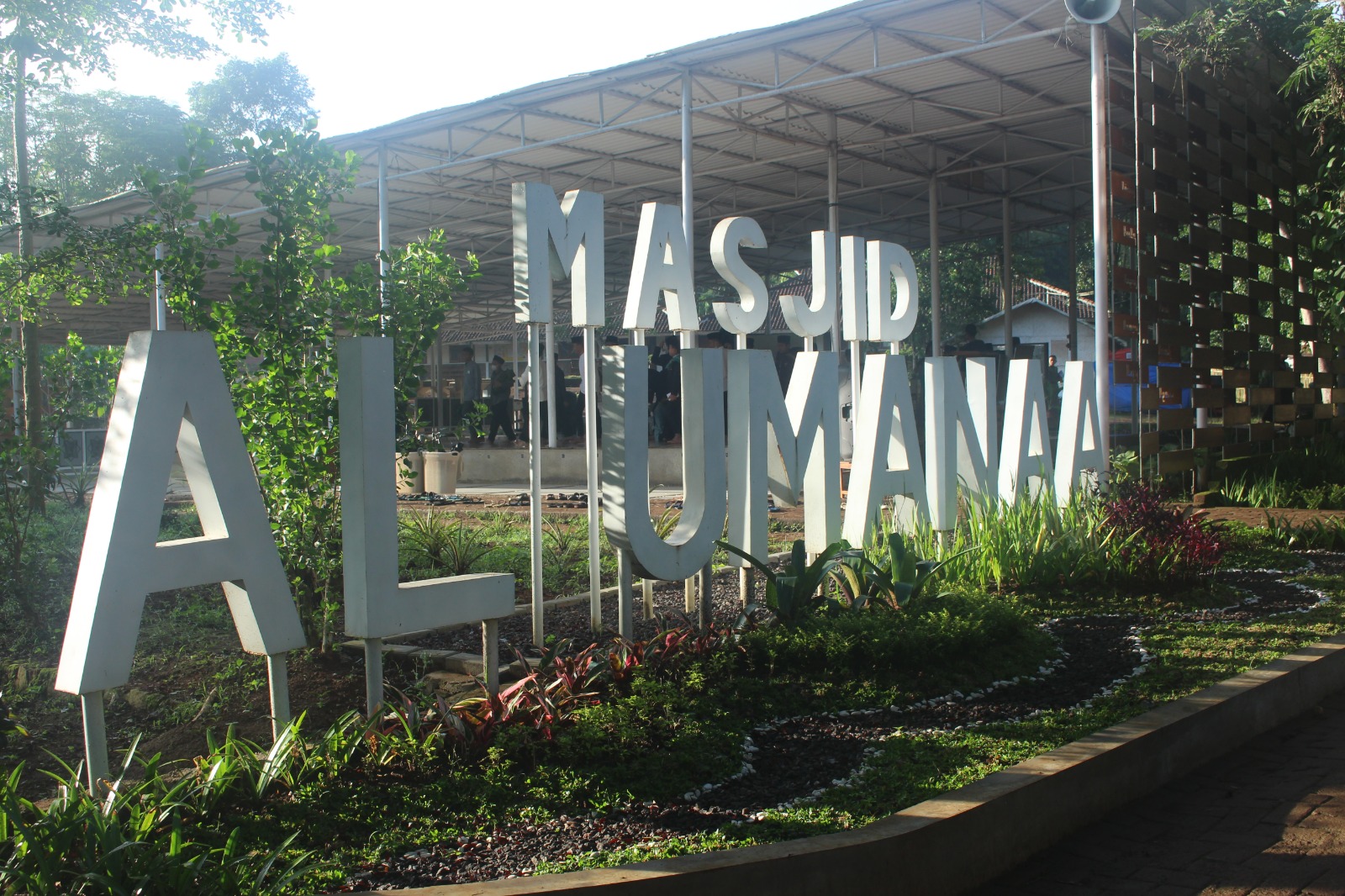 AL-UMANAA