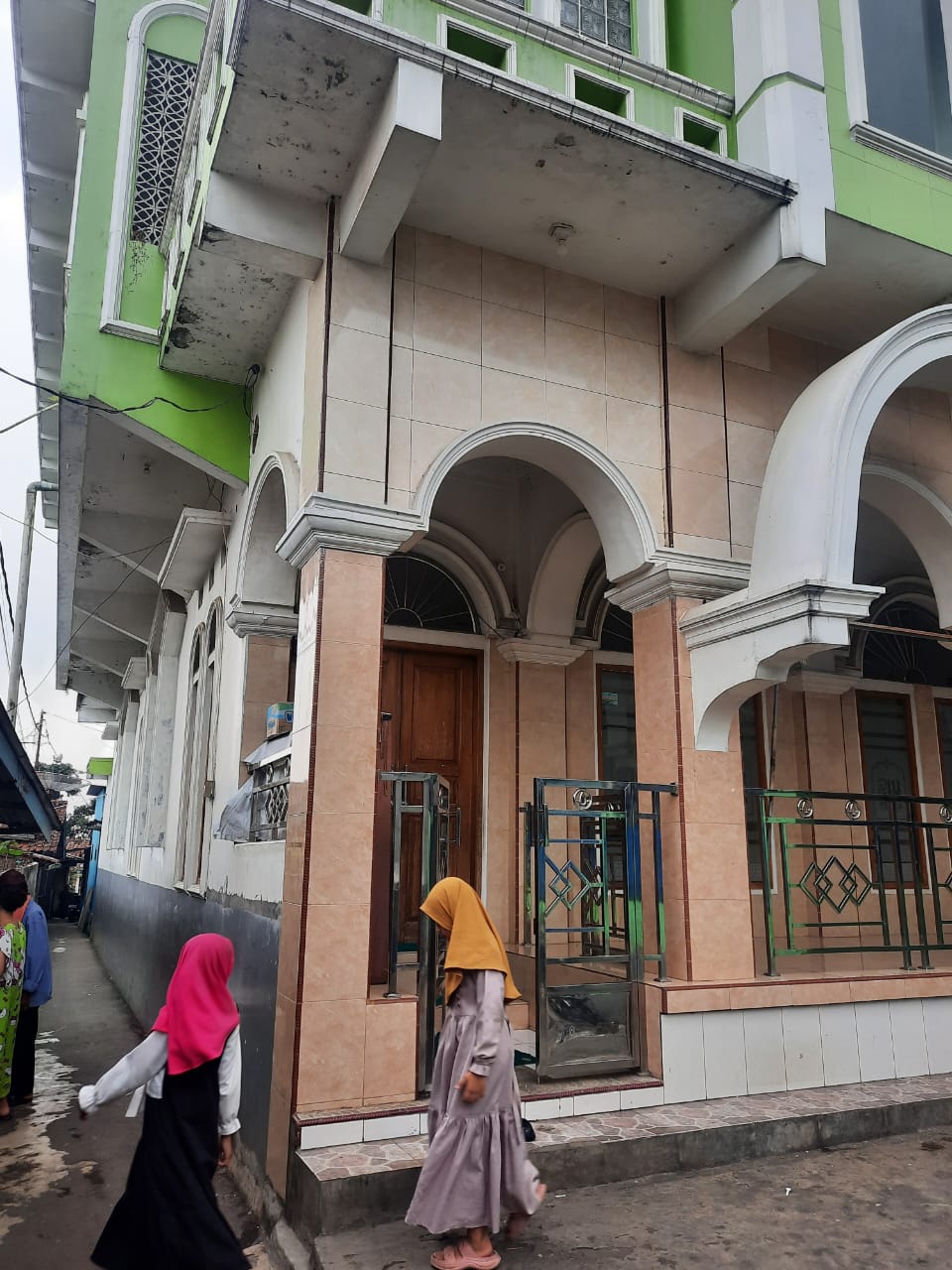 AL-ISTIQOMAH