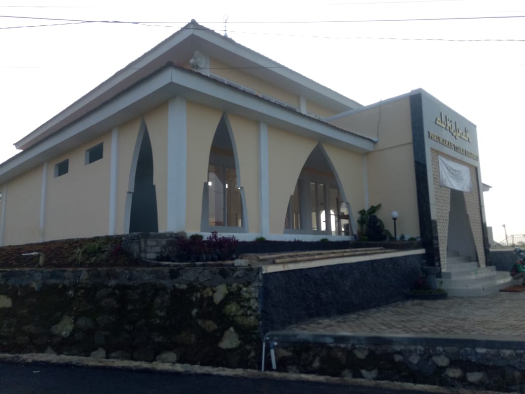 AL-HIJRAH
