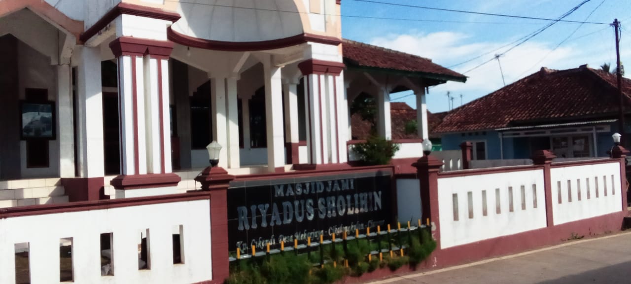 RIYADUSSHOLIHIN