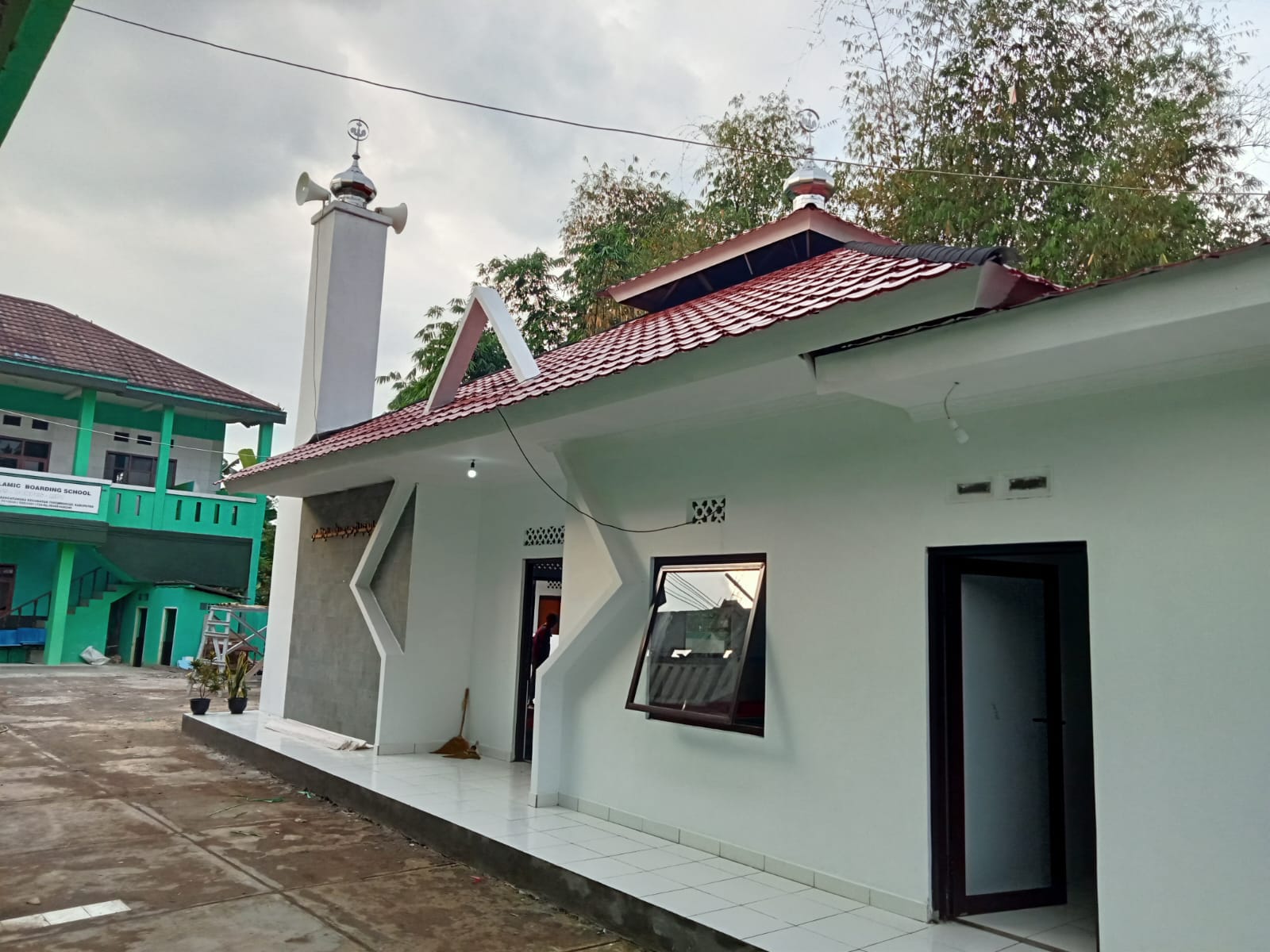AL-AZHAR