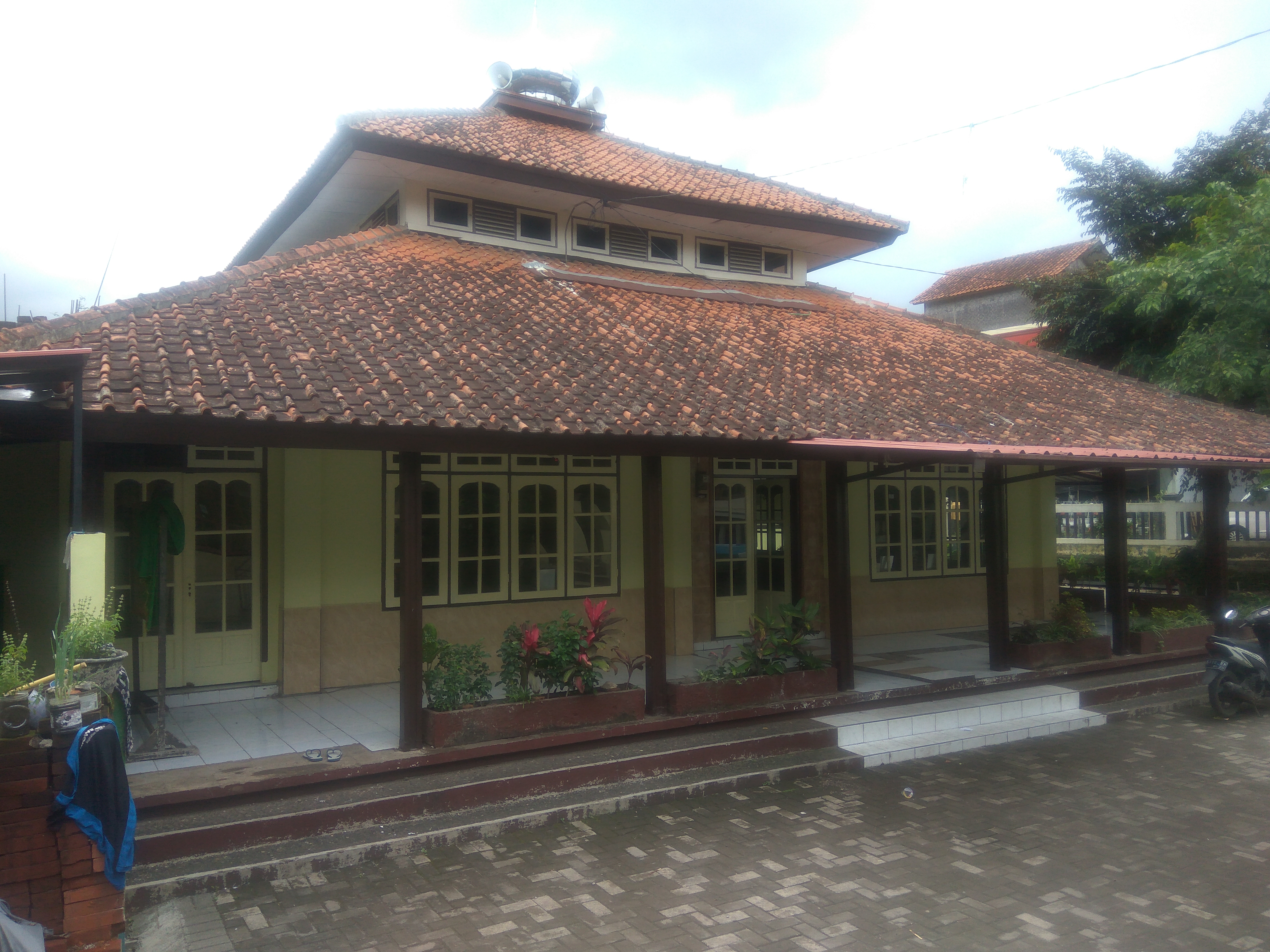 AL-HIKMAH