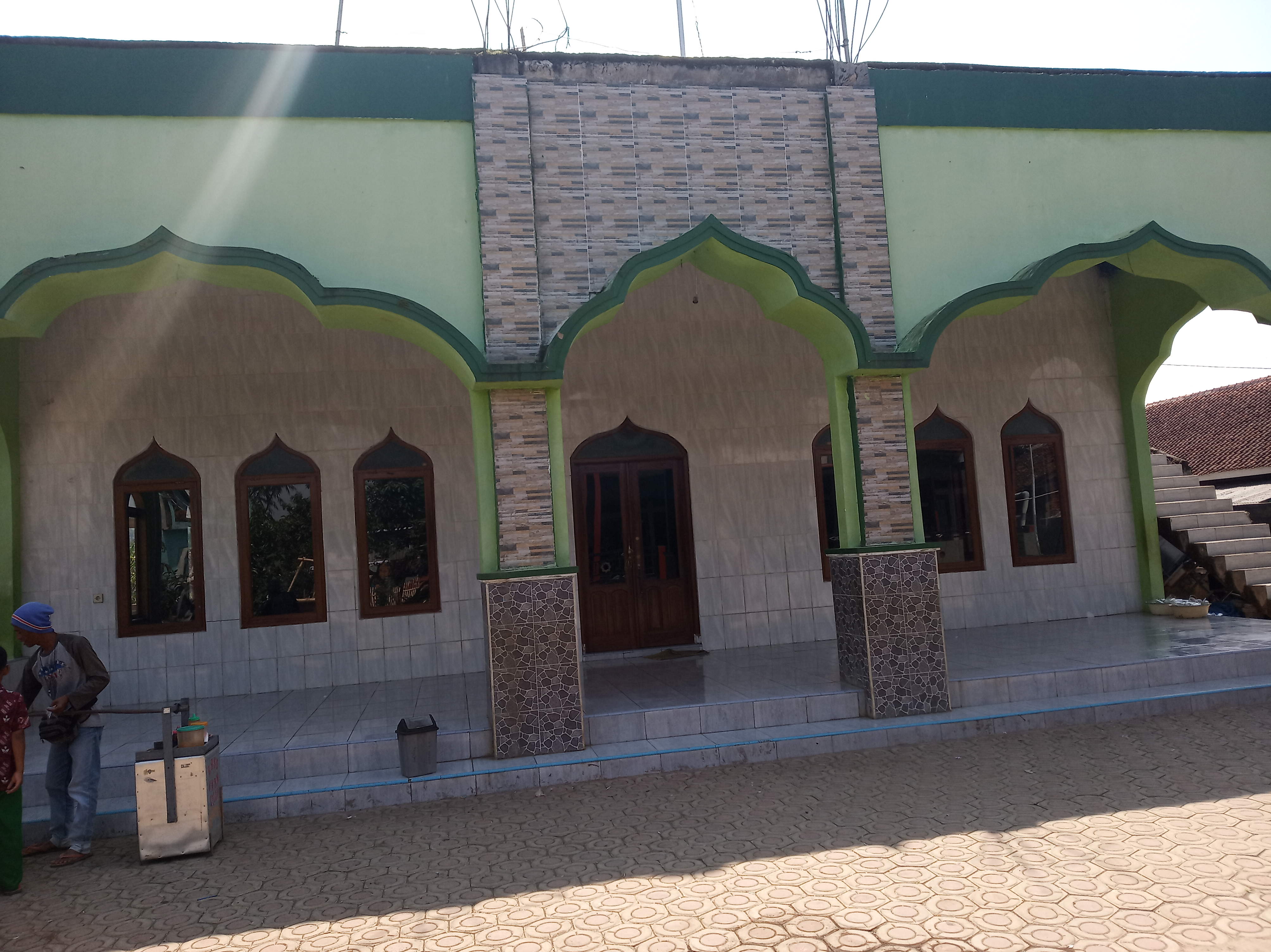 AL- MUHAJIRIN
