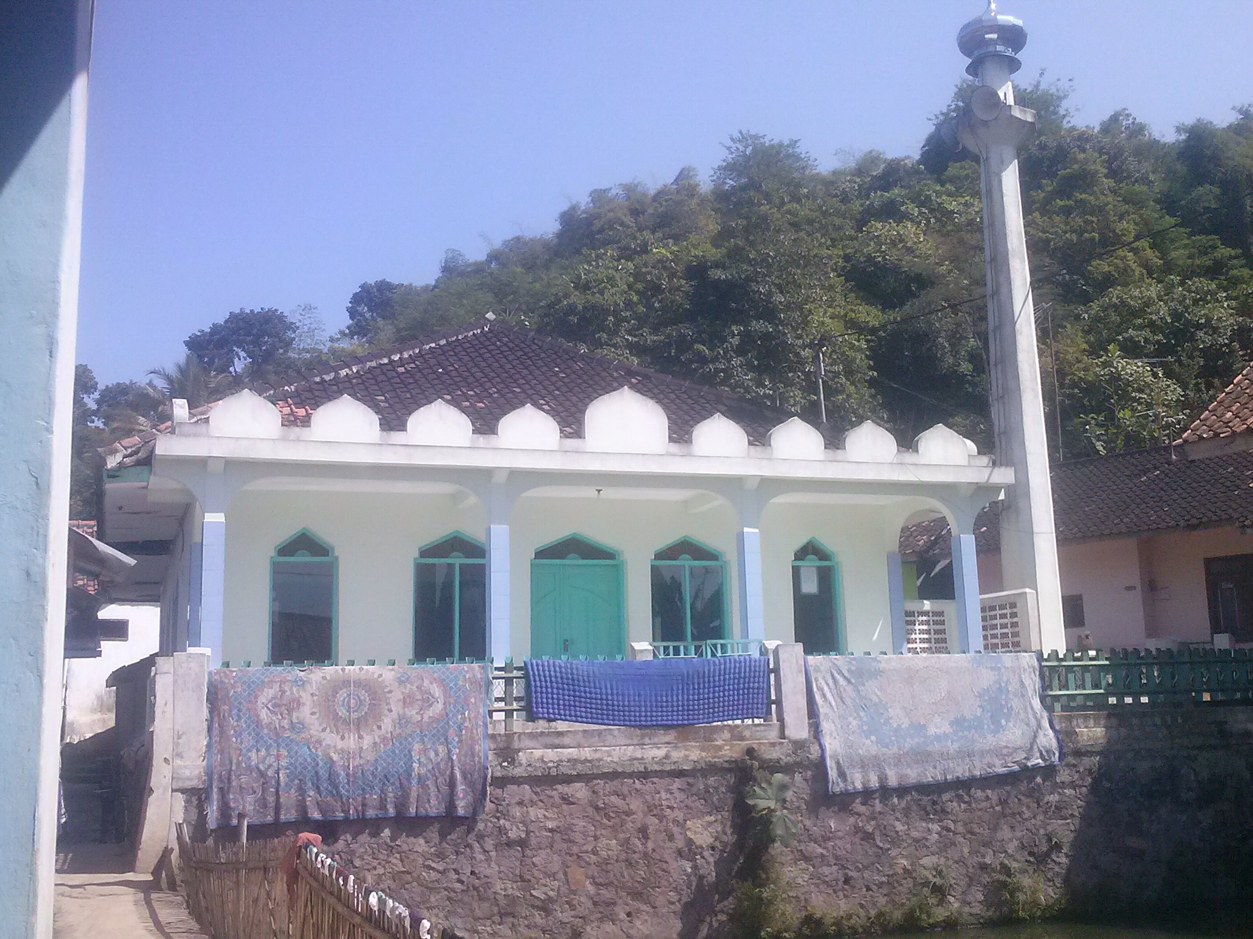 AL-HUSNA