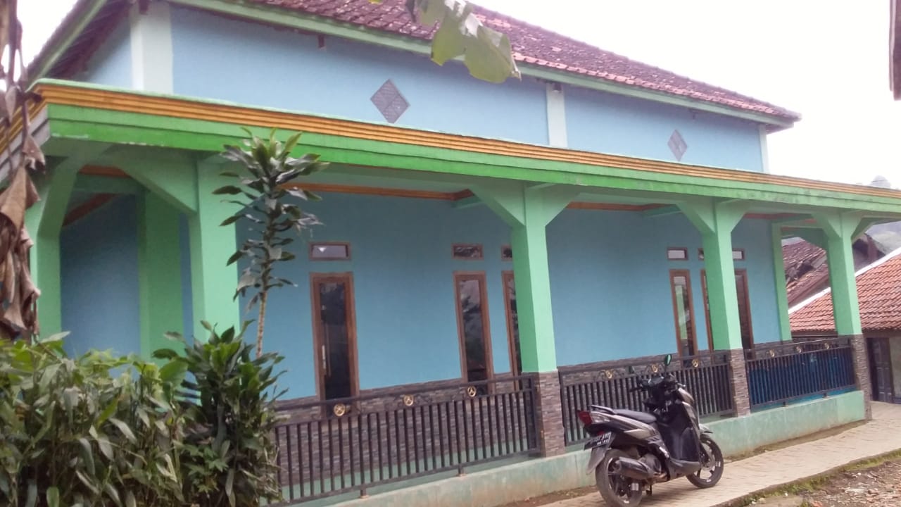 AL-IKHLAS