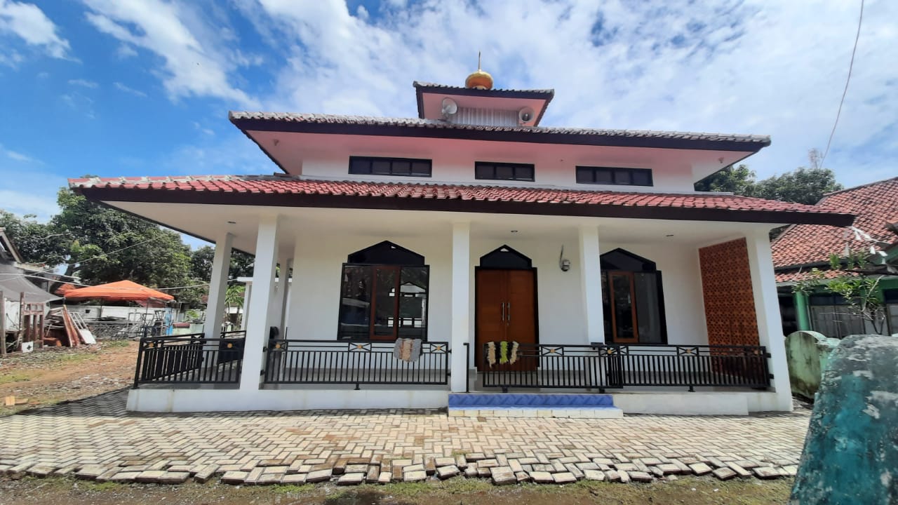 AL-BAYYINAH