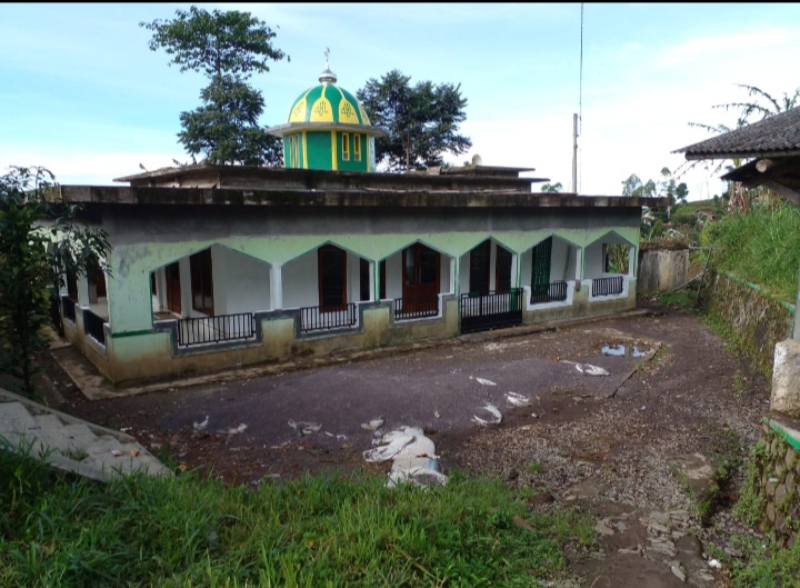 AL-ISTIQOMAH