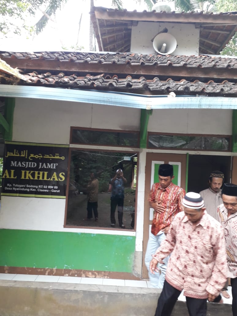 AL-IKHLAS