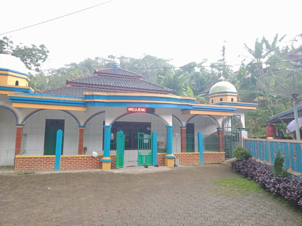 AL-FALAH