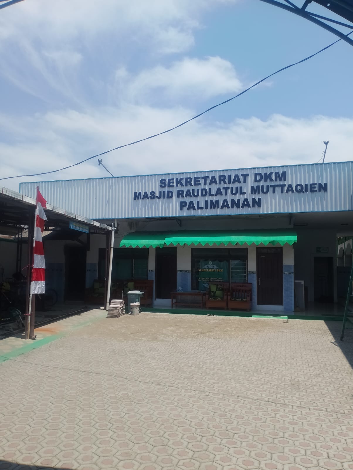 RAUDLATUL MUTTAQIEN