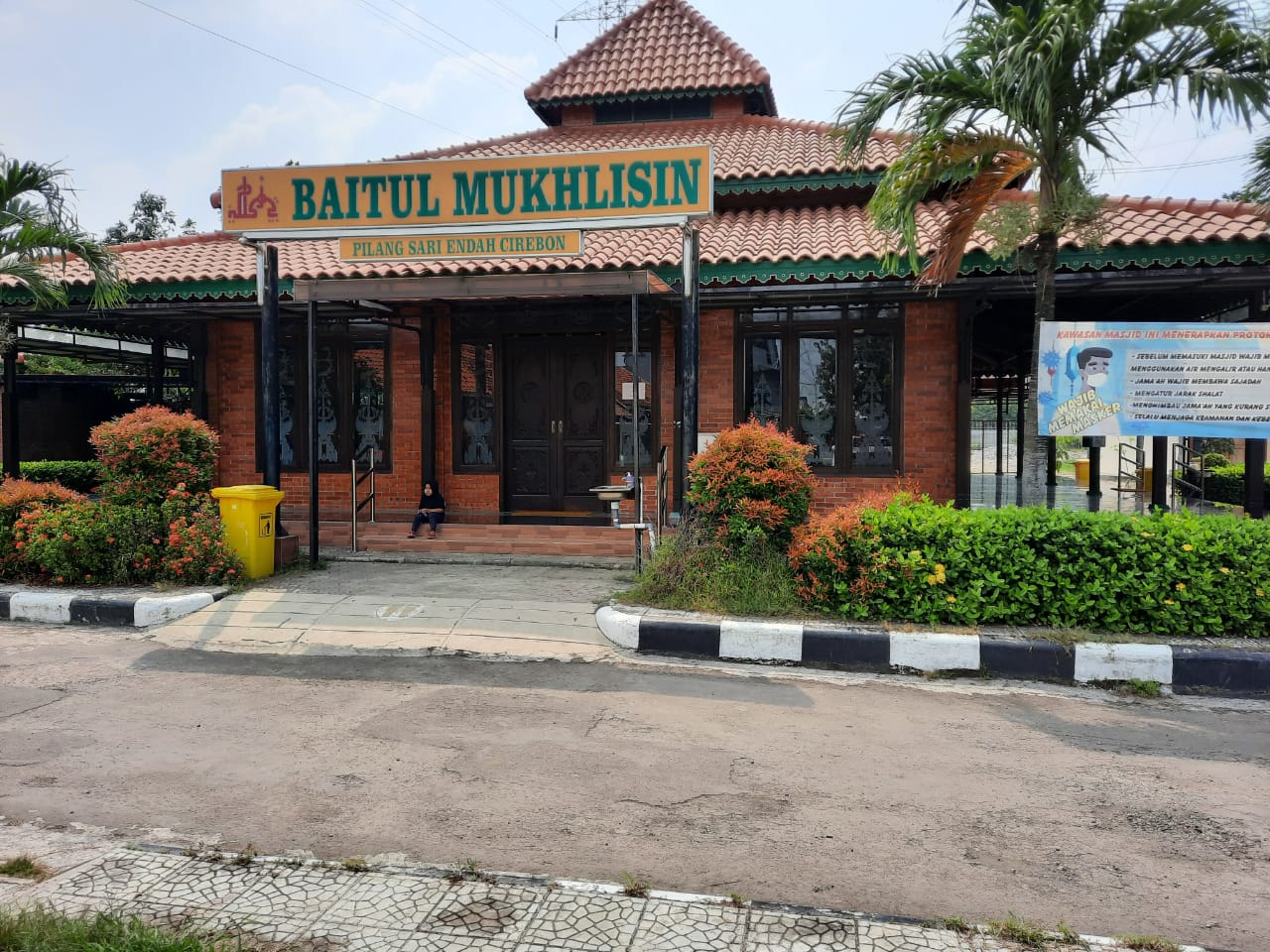 BAITUL MUHLISIN