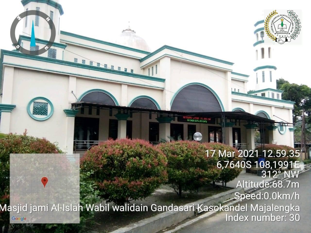 AL-ISHLAH WABIL WALIDAIN