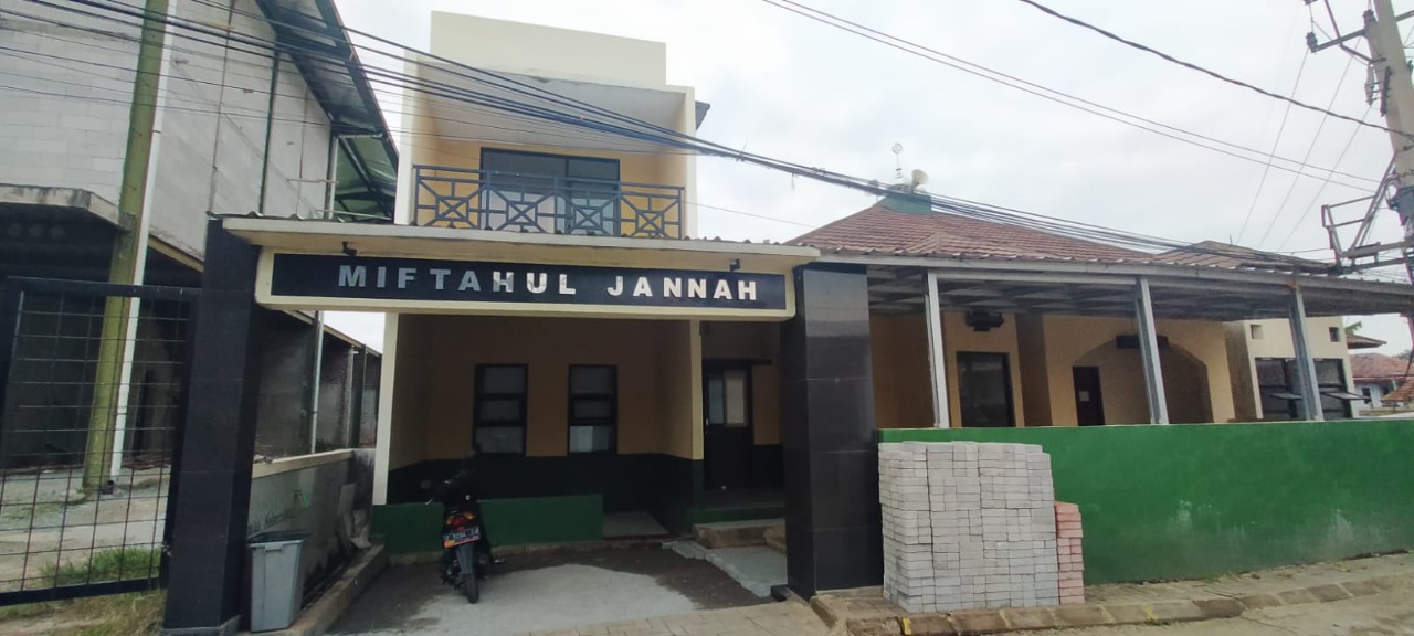 MIFTAHUL JANNAH