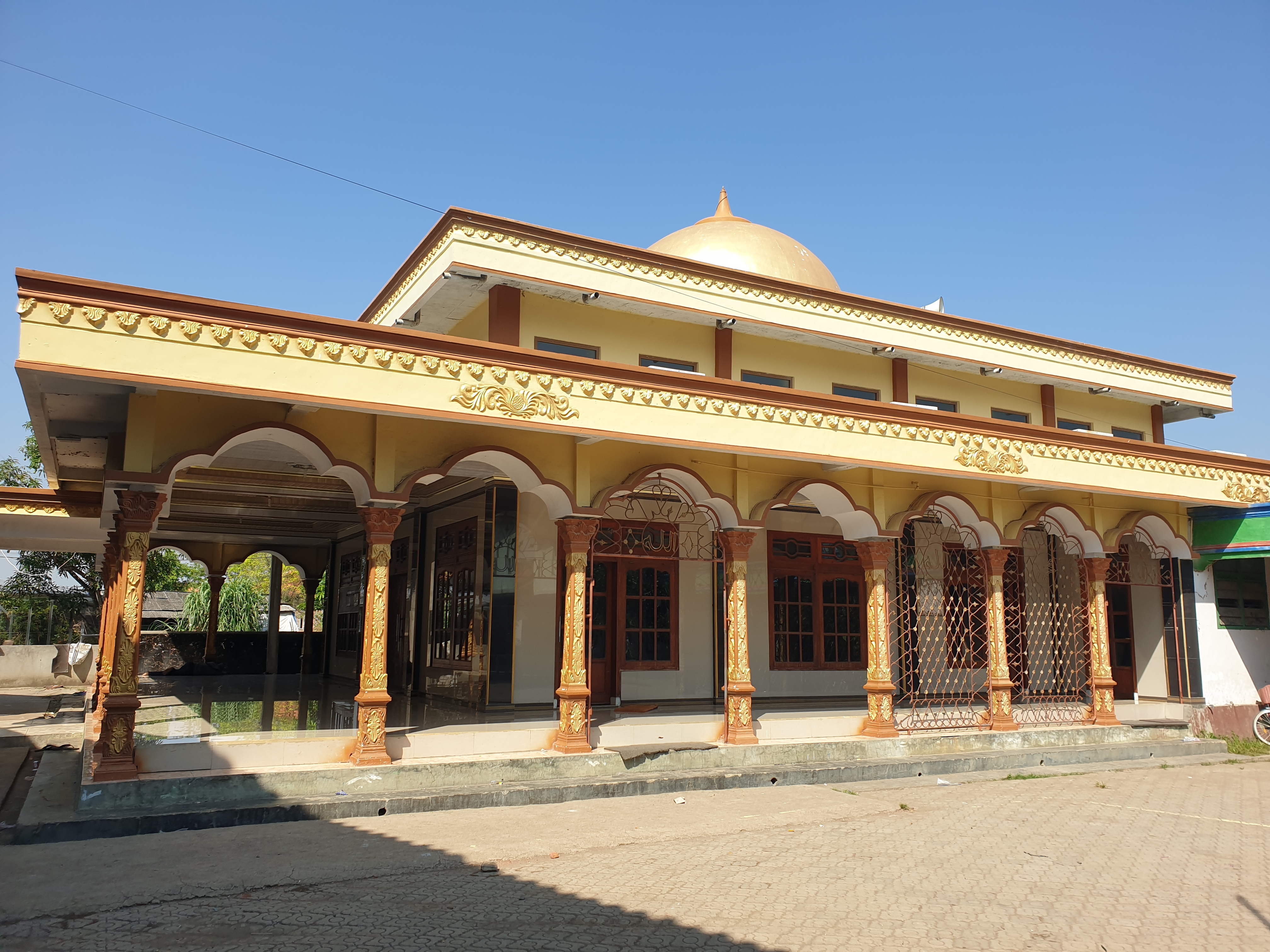 AL- MUTTAQIEN