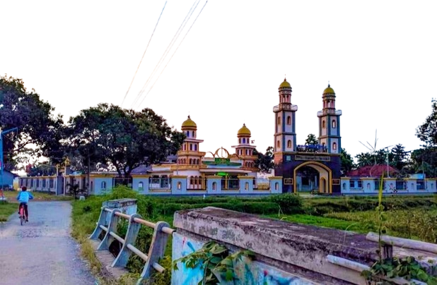 AL-ISHLAH LEMAHAYU