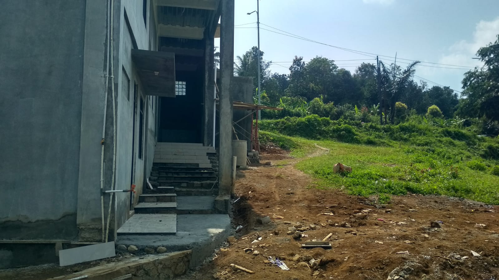 MASJID AT TAUFIQ ALAWI