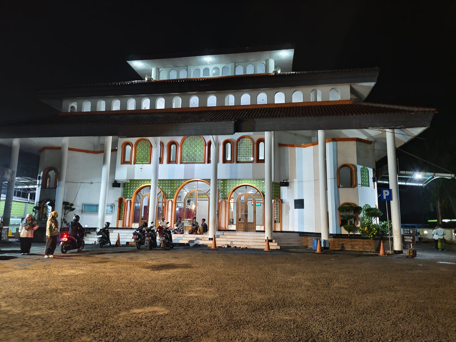 BESAR RENGASDENGKLOK