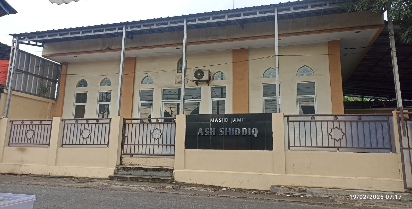ASH - SHIDDIQ