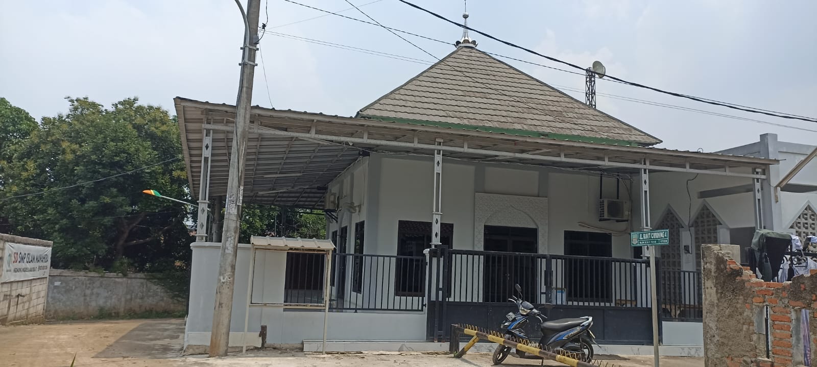 AL-UKHUWAH