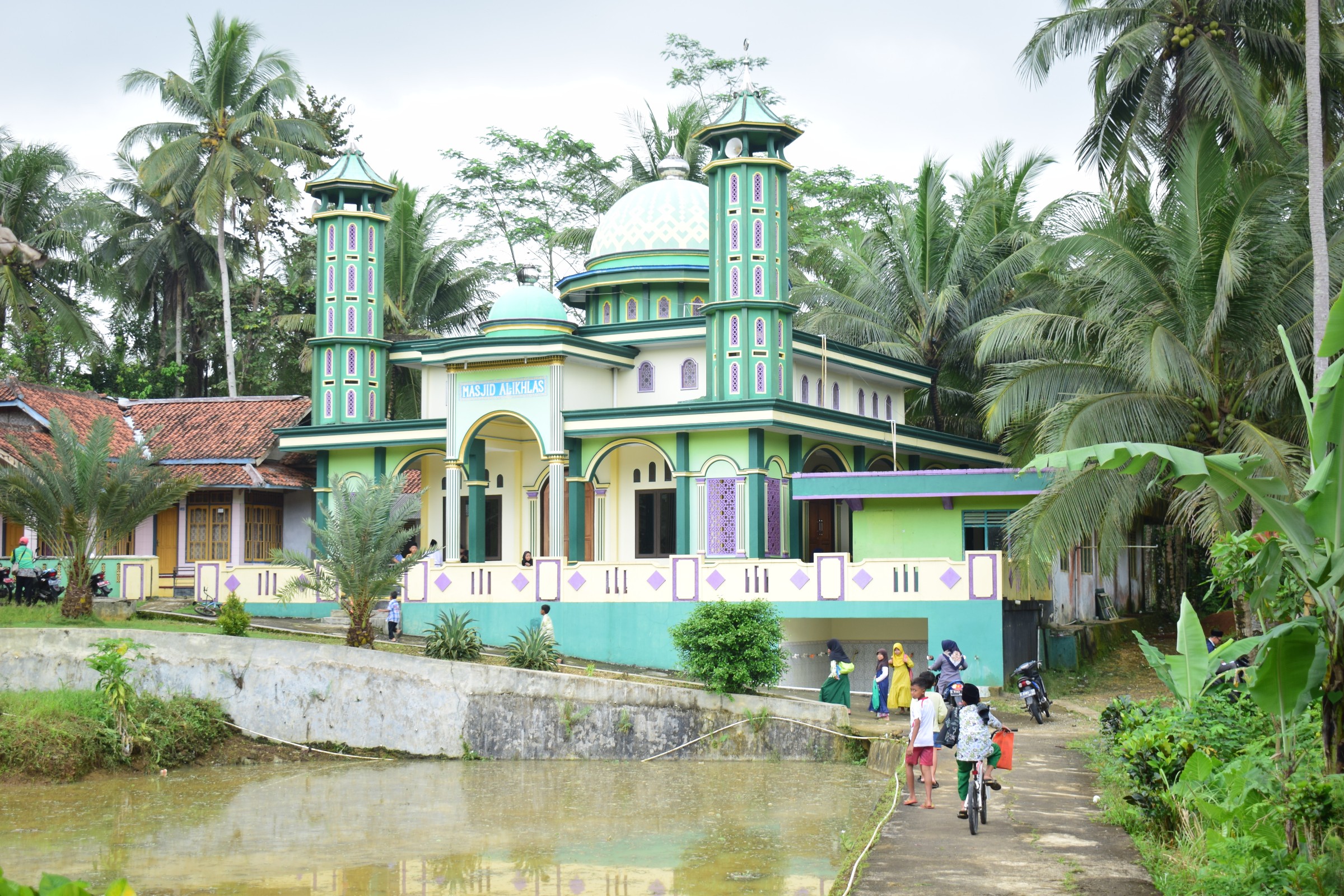 AL-IKHLAS