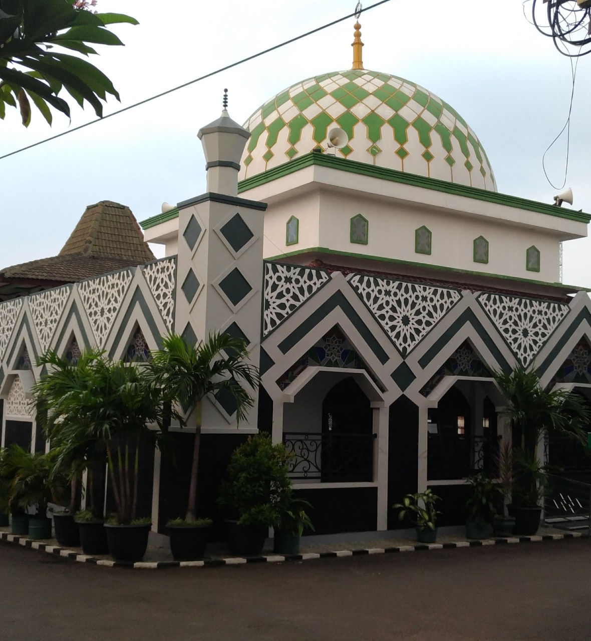 AL-HUDA
