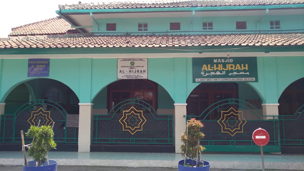 AL-HIJRAH
