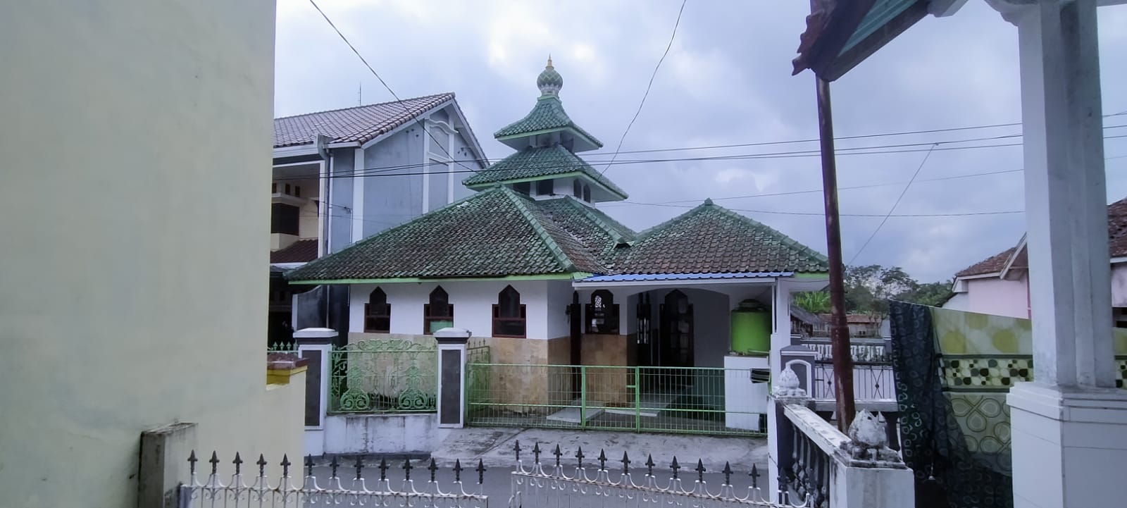 AL-IKHLAS