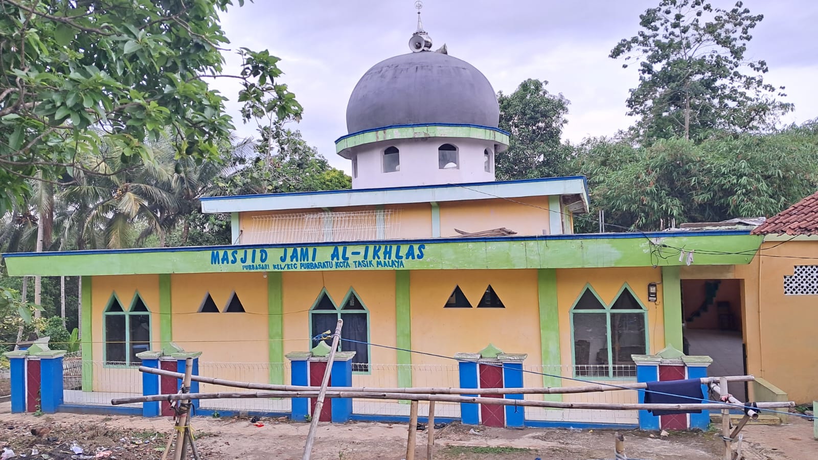 AL-IKHLAS