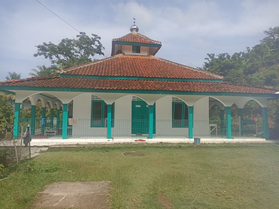 AL-MUKARROMAH