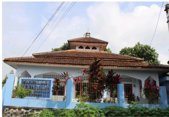 NUR BAITULLOH